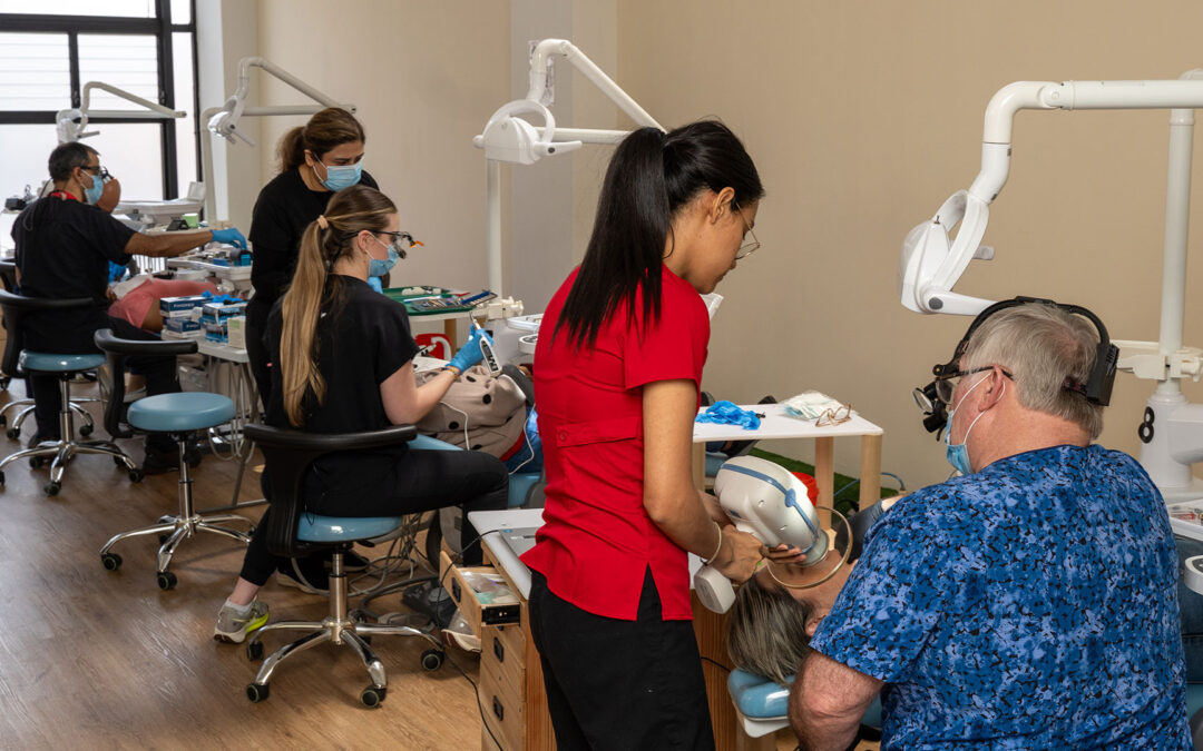Third Molar Extractions – Live Patient Course